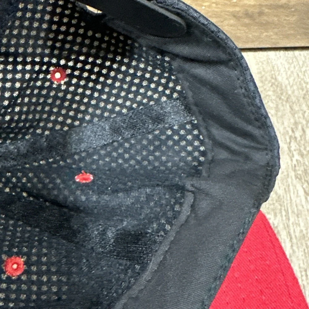 VTG NWOT RARE D.A.R.E. Classic mesh black red SnapBack hat Breathable 80 90s 00s